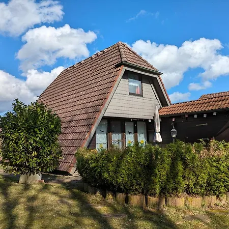 Haus Paradiesecke Holiday home Waldbrunn (Baden-Wurttemberg)